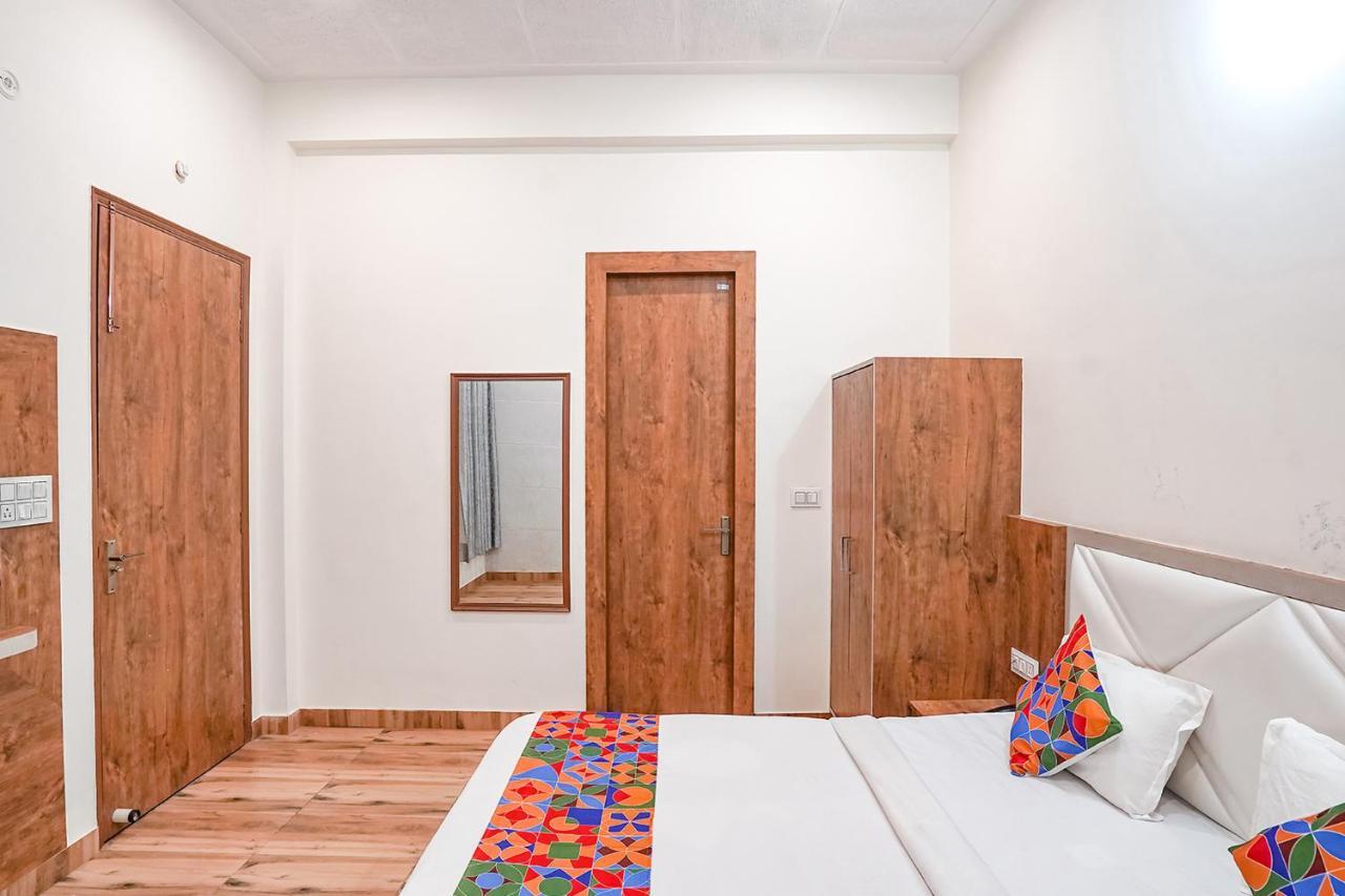 Hotel Fabhotel Sirtaj Agra (Uttar Pradesh)